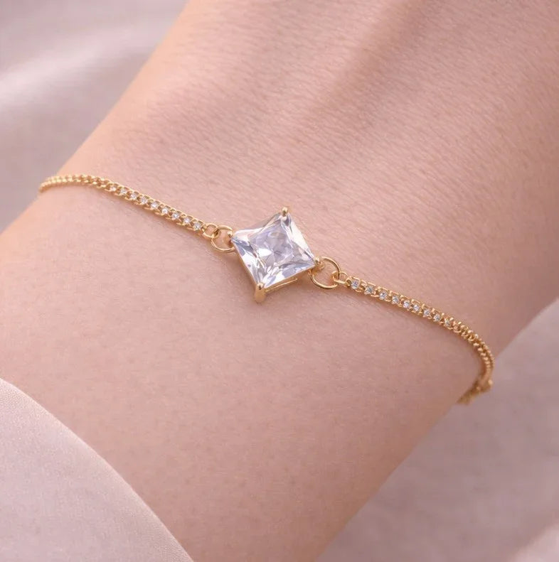Avarelle Bracelet - Emberstone