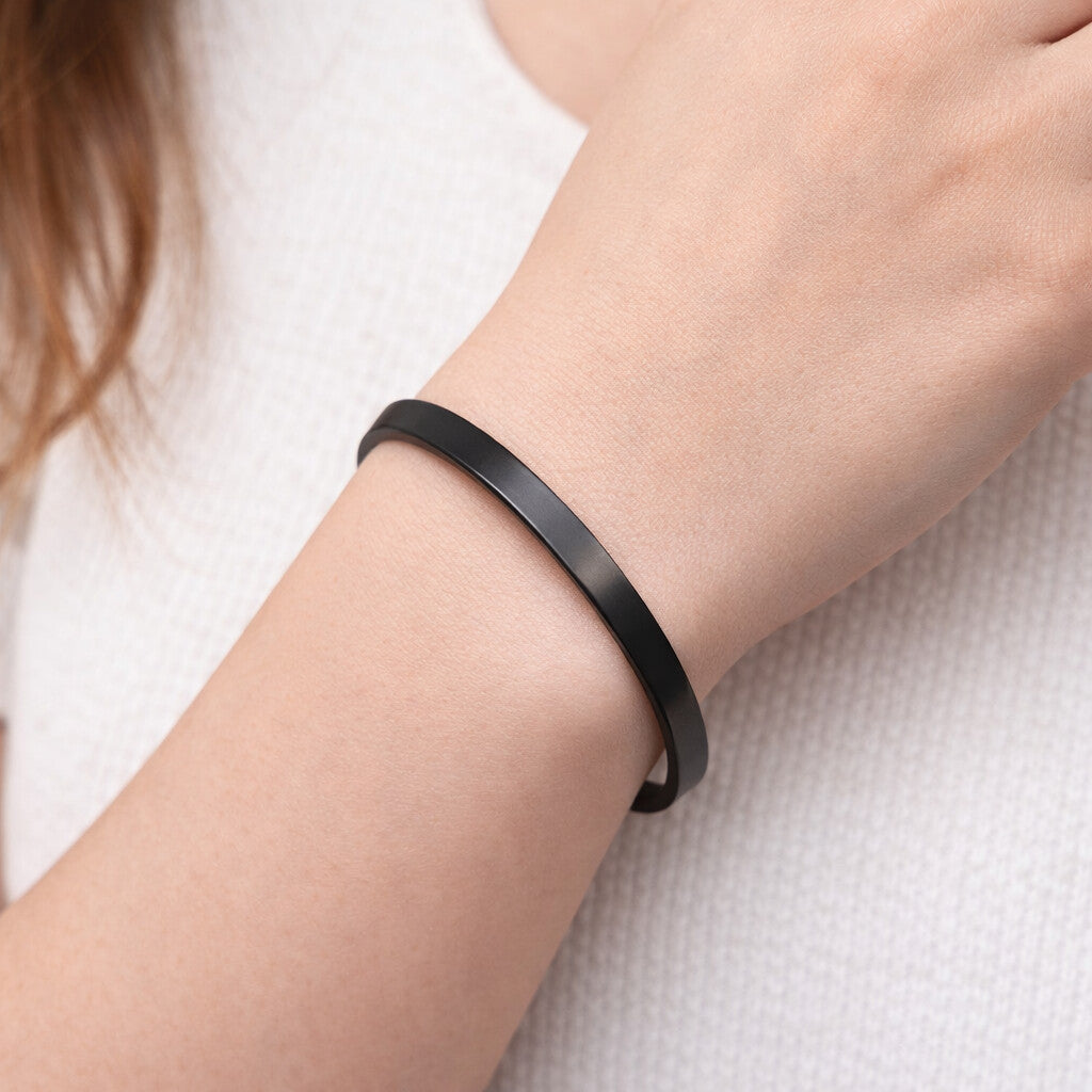 Saphéra Black Kada