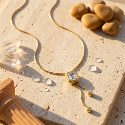 Solyra Necklace