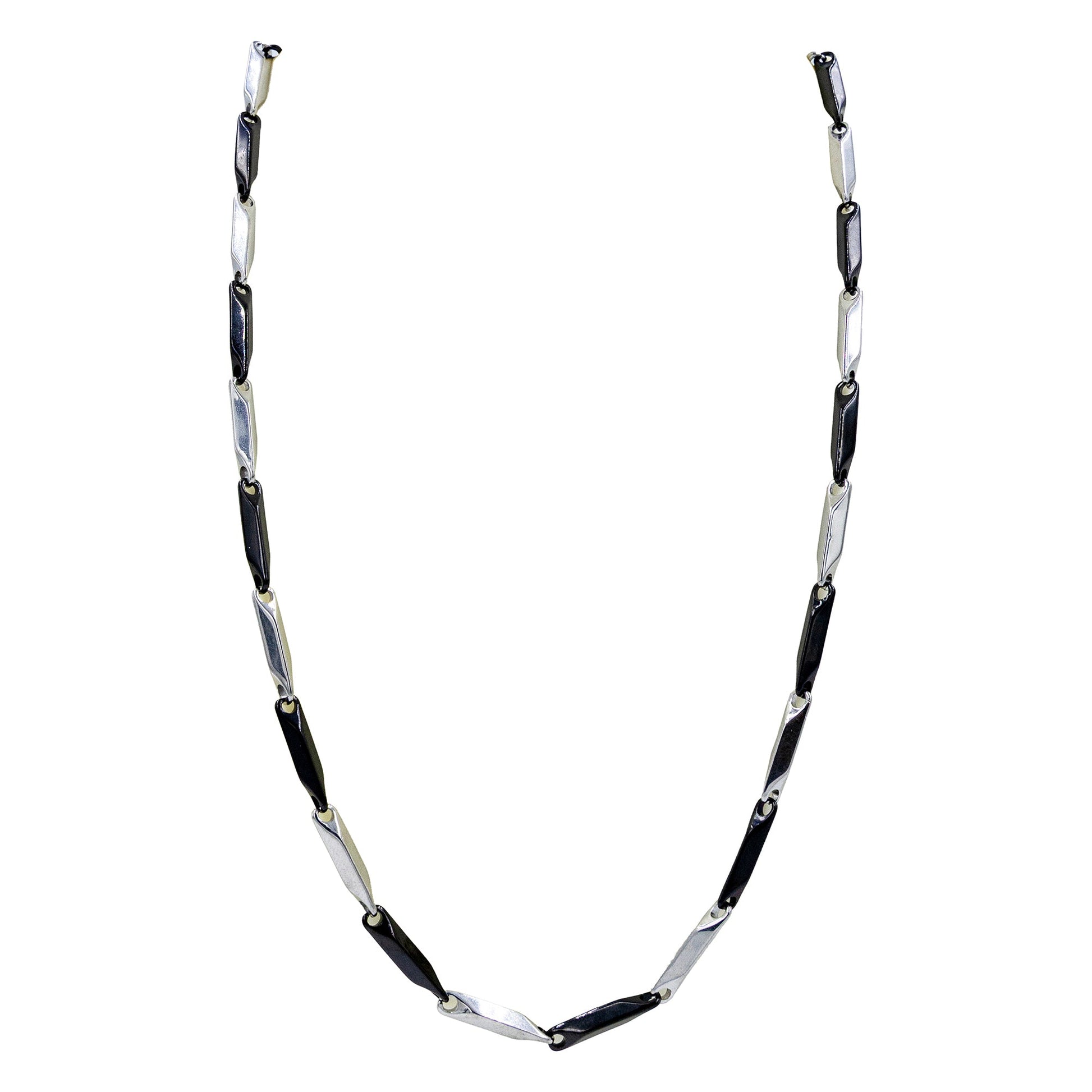 Men's stainless steel necklace featuring a stylish rice chain design for versatile everyday wear